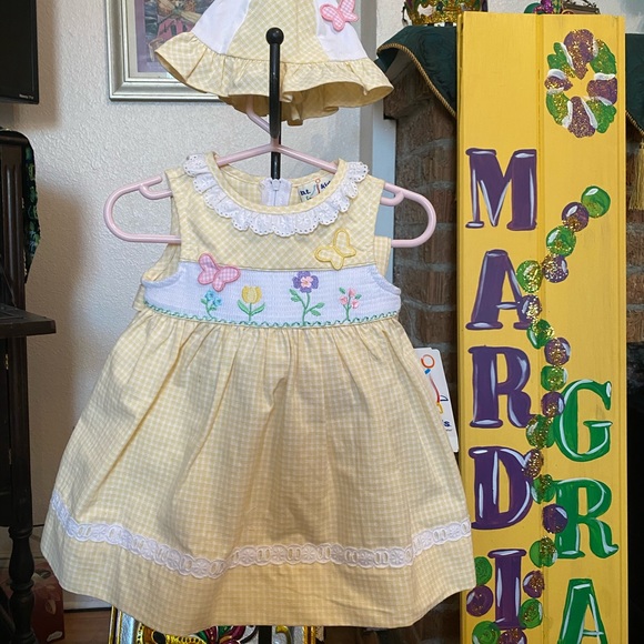 New with tags B T Kids 3 piece smocked Dress set size 6-9 months - Picture 2 of 13